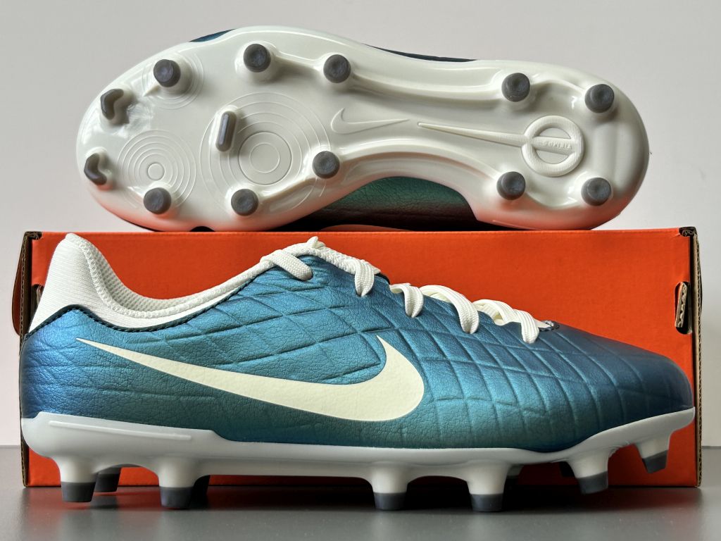 Nike Tiempo Legend Academy FG JR – Bild 5