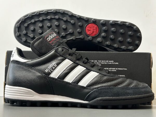 adidas Mundial Team