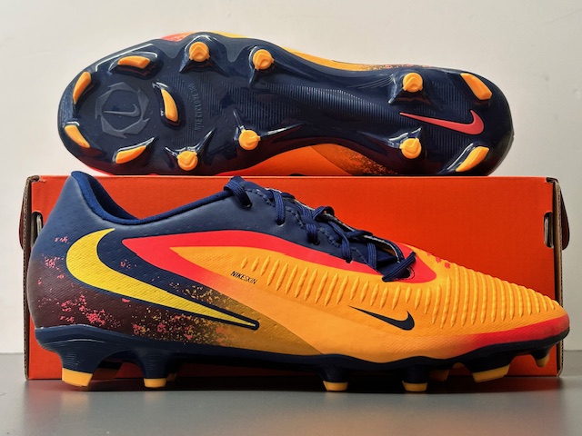 Nike Phantom 6 Low Academy FG/MG – Bild 3