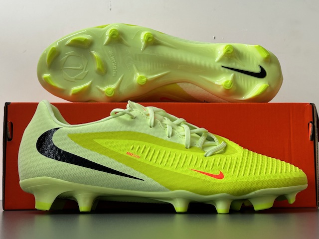 Nike Phantom 6 Low Academy FG/MG – Bild 2