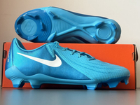 Nike Phantom 6 Low Academy FG/MG.