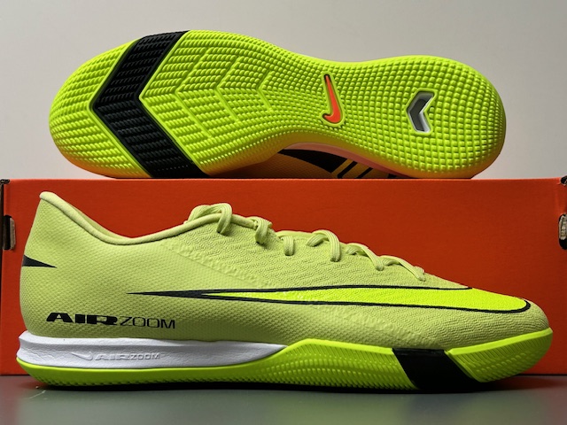 Nike ZOOM Vapor Academy IC – Bild 1