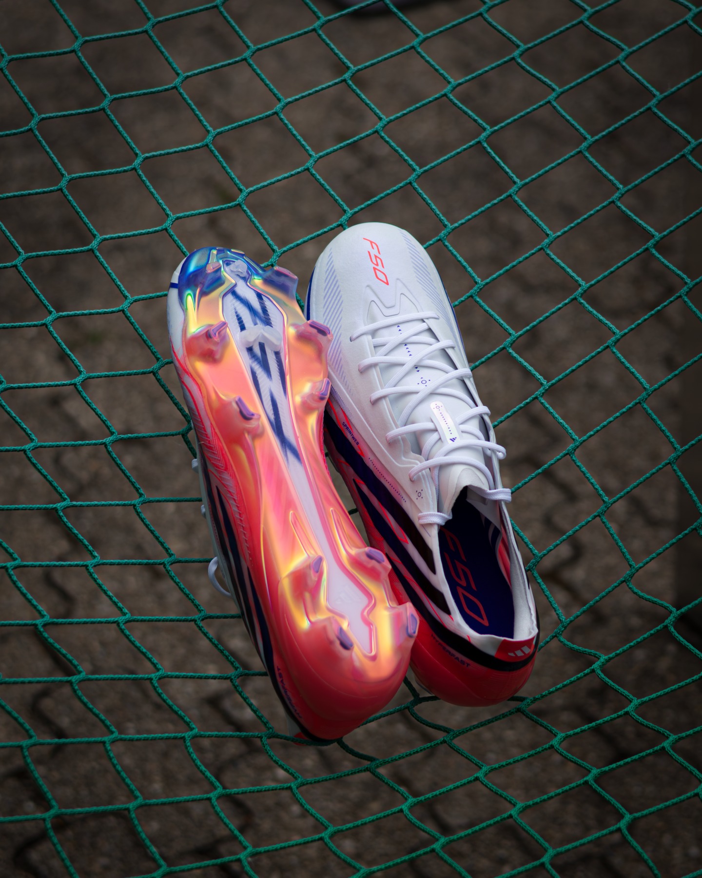 Der adidas F50 steht für Tempo ohne Umwege.
Leicht am Fuß, explosiv auf dem Platz. ⚡👟

#offensivsport #adidasfootball #f50 #footballboots #fußballliebe