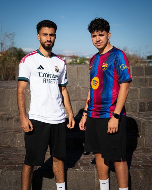 El Clásico geht immer. 👀⚽
Real oder Barça – welches Trikot nehmt ihr?

#offensivsport #realmadrid #fcbarcelona #fußballtrikot #footballculture
