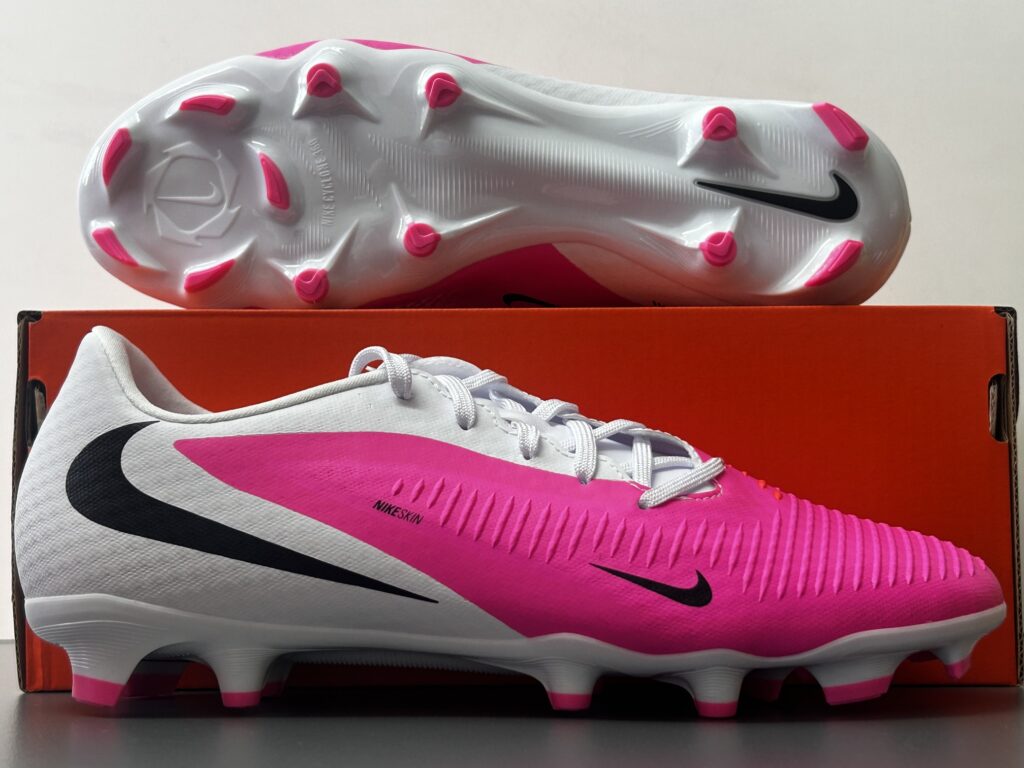 Nike Phantom 6 Low Academy FG/MG