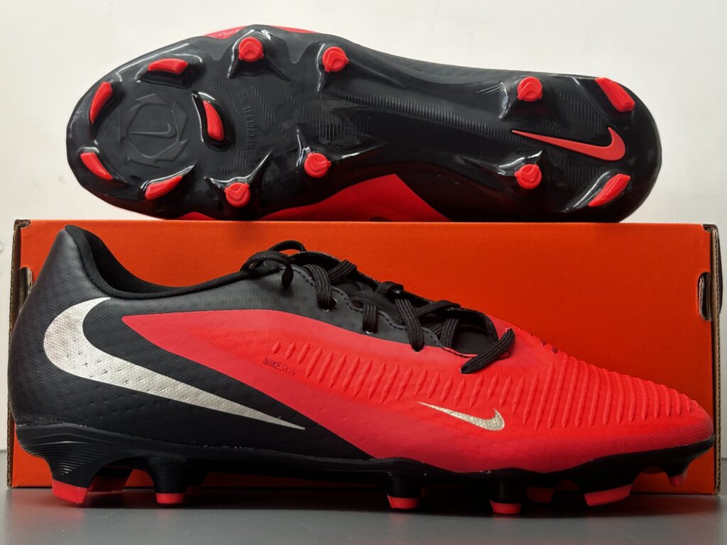 Nike Phantom 6 Low Academy FG/MG